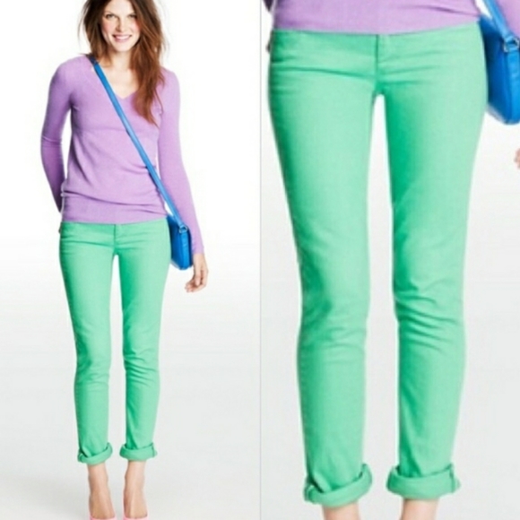 J. Crew Denim - NWOT J. Crew Green Matchstick Jean's 28 J. Crew Denim - NWOT J. Crew Green Matchstick Jean's 28